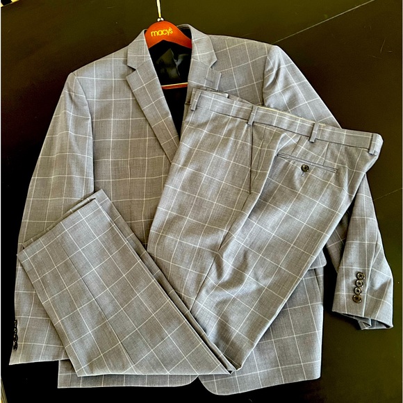 Men's Classic-Fit UltraFlex Stretch Plaid Suit, and Pants model as ref only - Picture 3 of 9